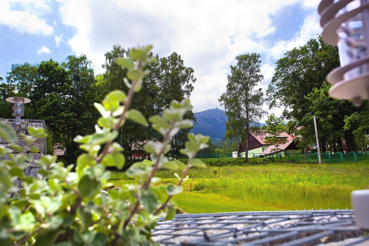Rezydencja Sunny Hill Aparthotel Karpacz Bagian luar foto